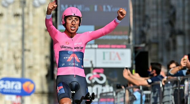 Egan Bernal, 24 anni, all'arrivo a Milano: ha vinto il Giro d'Italia