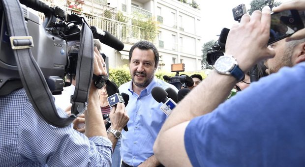 Salvini diserta il vertice del centrodestra, irritazione di Berlusconi