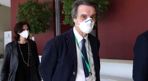 Lombardia, il presidente Fontana sotto scorta: «Minacce e clima incandescente»