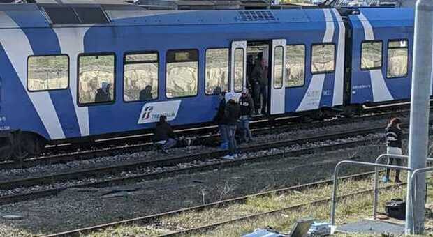 Nomade 14enne investita e uccisa dal treno, dramma a Roma