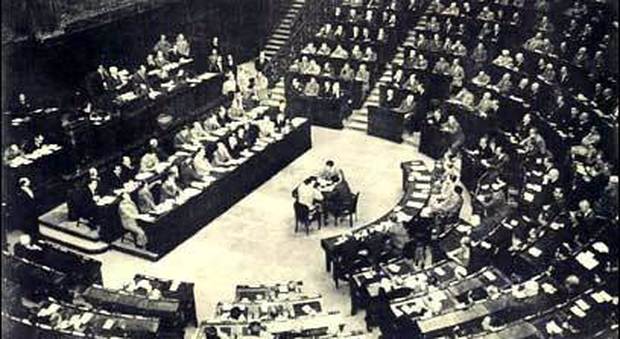 25 giugno 1946 A Roma viene insediata l'Assemblea Costituente della Repubblica Italiana