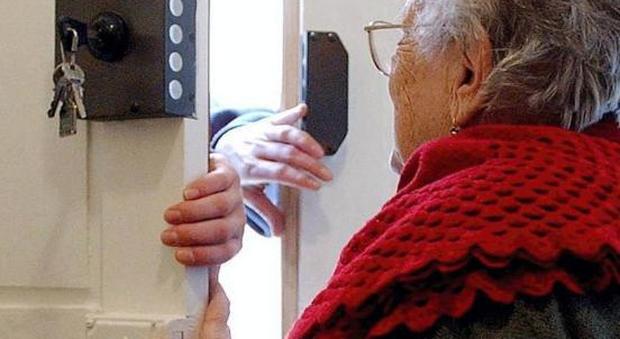Rovigo, pensionata truffata di 50mila euro, muore per il dolore in ospedale