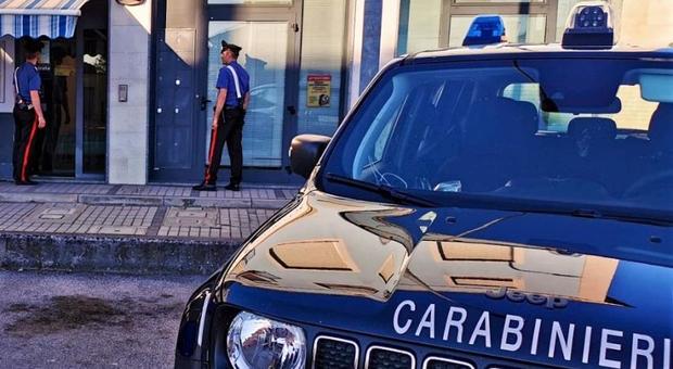 I carabinieri sulle tracce della banda che ha fatto esplodere il bancomat di Cappella Maggiore