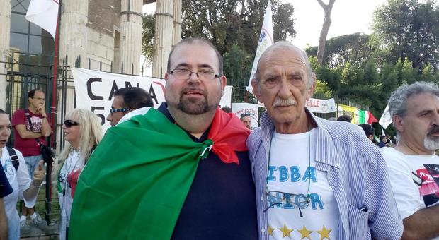 Il padre di Di Battista: «Sono fascista, se mi danno il potere assoluto per sei mesi risolvo io tutti i problemi d'Italia»