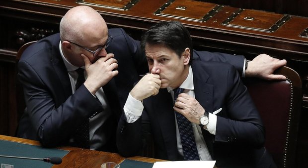 Conte: Renzi non osa rompere ma non gli farò io il favore