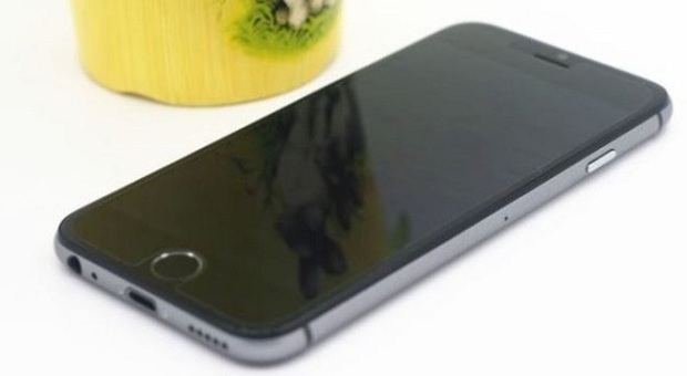Arriva SoPhone i6, il clone dell'iPhone 6 con Android al costo di 100 euro
