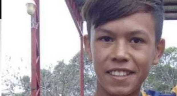 Diego, trovato morto a dodici anni ucciso da 30 coltellate: lo hanno evirato