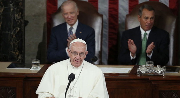 Il Papa al Congresso Usa: abolire pena di morte, stop commercio armi