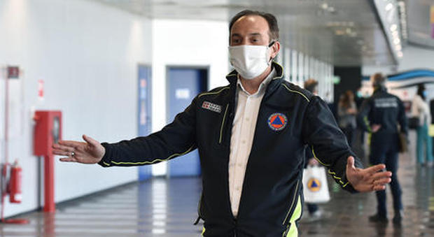 Coronavirus, in Piemonte in arrivo cinque milioni di mascherine lavabili a domicilio