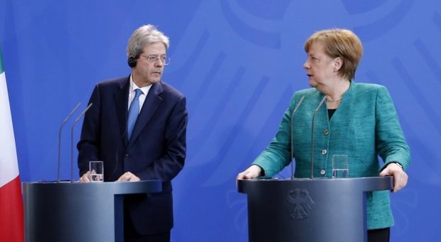 Gentiloni incontra Merkel a Berlino: «Nessun rischio di un governo populista dopo il voto»
