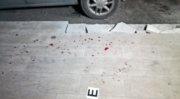 Agguato a Lecce: i killer sparano per uccidere, ferito il fratello dell'ex pentito