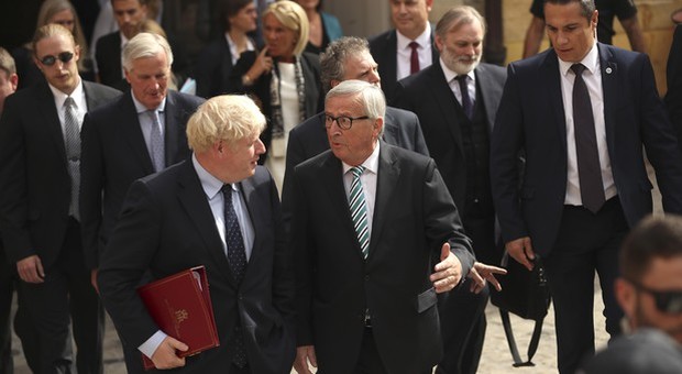 Brexit: Juncker, il rischio di un no deal è reale