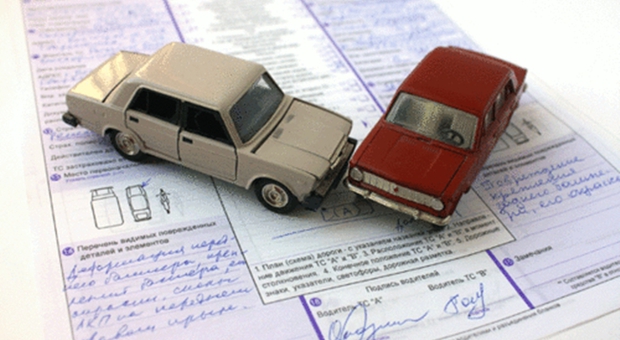 Rc auto, salta la nuova legge: stop a scatola nera e norme su carrozzieri