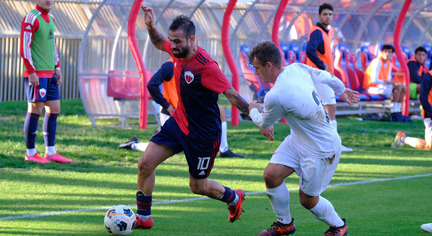 L'attaccante Daniele Ferri Marini durante Samb-Fano 1-0