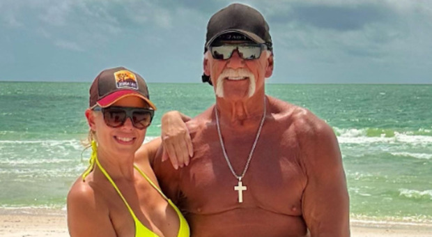 Hulk Hogan si sposa per la terza volta: annunciate le nozze con un'istruttrice di yoga Sky Daily