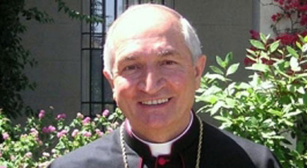 Vaticano, arcivescovo Tomasi: «Ok uso forza per fermare genocidio Isis dei Cristiani»