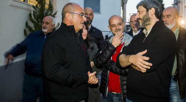 Napoli, Fico incontra i giovani della Paranza: «Sono e sarò sempre con voi»