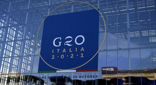 G20, Fendi firma le divise per lo staff: «Ma alla fine dovranno essere restituite»
