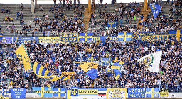 Ultras Verona, il neosindaco: «Da condannare qualsiasi azione che inneggi a Hitler»