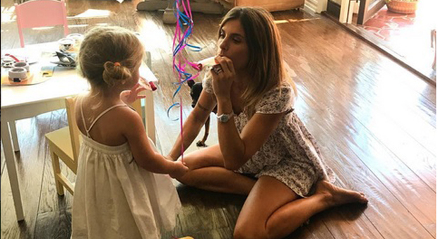 Elisabetta Canalis con la figlia Skyler Eva (Instagram)