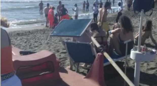Tragedia a Tarquinia, malore in canoa: muore 60enne in vacanza al Lido