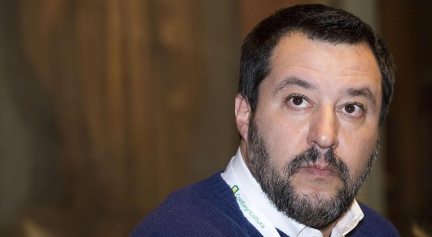 Natale, la contro-cerimonia di Salvini: niente Quirinale, resta a Milano