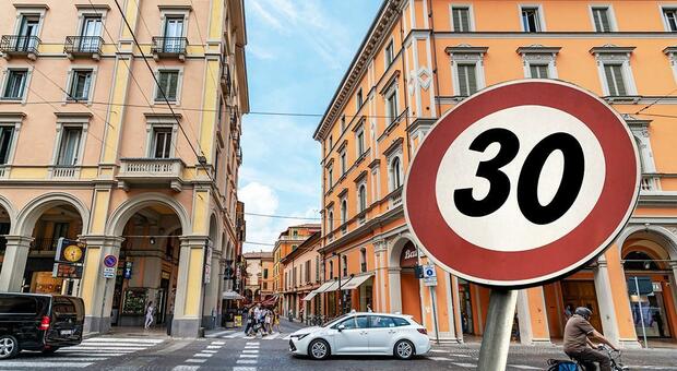 Il limite di 30 km/h a Bologna