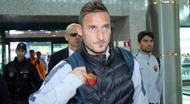 Aggredì il domestico di Totti per un parcheggio, il capitano intervenne per difenderlo: condannato