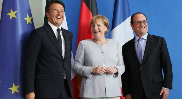 Italia-Spagna, la gioia di Renzi: «Vedere il 2-0 con Merkel e Hollande non ha prezzo»