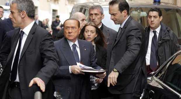 Berlusconi mantiene il patto con Renzi «Tu tieni a bada i tuoi matti e io i miei»