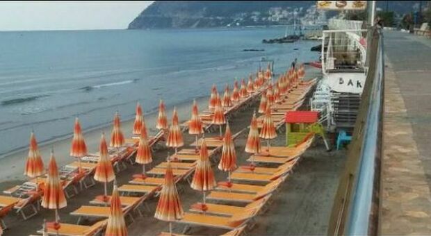 Le spiagge più care d'Italia: a Forte dei Marmi fino a 450 euro al giorno, ad Alassio rincari record