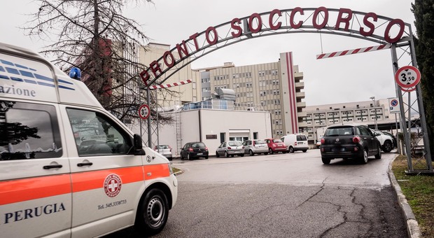Perugia, per la mala movida altri 4 ragazzi in ospedale