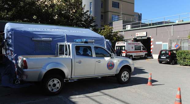 immagine Coronavirus, un ricoverato a Pescara (foto Schiazza)