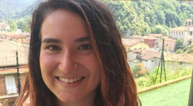 Nadia Bacchetti scomparsa a 16 anni a Brescia, l’appello disperato del padre: «Dove sei amore mio?»