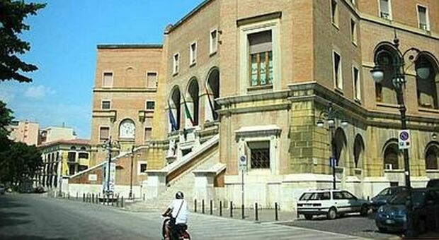 Tangenti, rinviato a giudizio l'ex sindaco Landella, a processo anche ex presidente Consiglio Iaccarino e altri 11