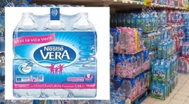 Acqua Nestlé Vera ritirata dal mercato, l'allerta dal Ministero della Salute: ecco i lotti interessati