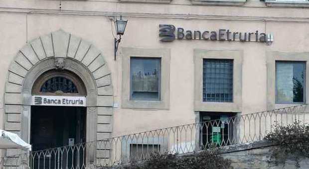 Banca Etruria, indagati gli ex vertici: conflitto d'interessi