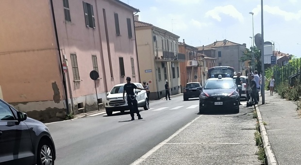 Incidente stradale a Civita Castellana, ferita una donna investita da un'auto