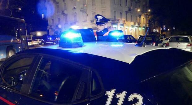 Omicidio-suicidio a Prato: 60enne uccide il fratello a colpi di pistola, poi si spara in testa