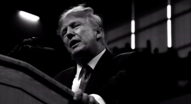 Prima l’FBI, poi la bomba social: Trump pubblica un video e rilancia, la sua candidatura 2024?