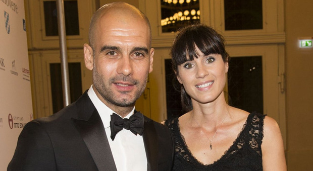 https://statics.cedscdn.it/photos/MED/26/02/8592602_14074312_guardiola_e_serra.jpg