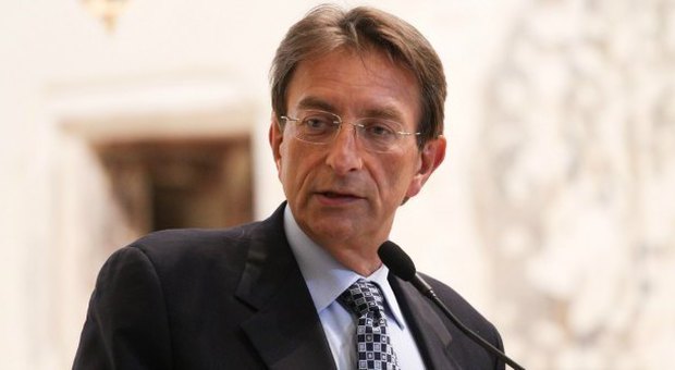 Tangenti per il post-terremoto: si dimette anche il sindaco Cialente