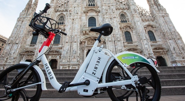 Via libera alla sperimentazione del servizio di ebike-sharing: 2.500 biciclette a pedalata assistita di Helbiz