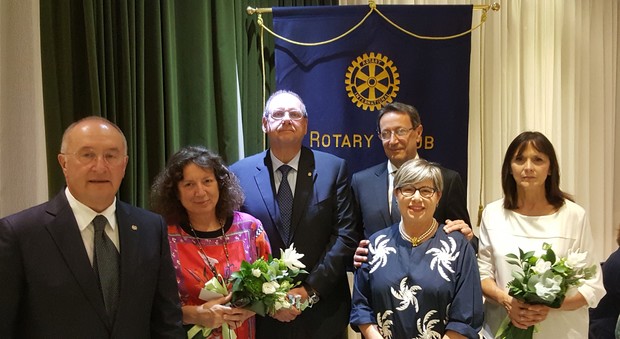 Cerimonia al Rotary club di San Benedetto