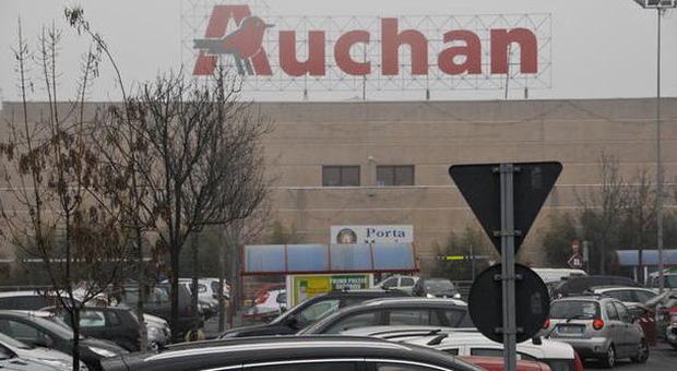 Il parcheggio di Auchan