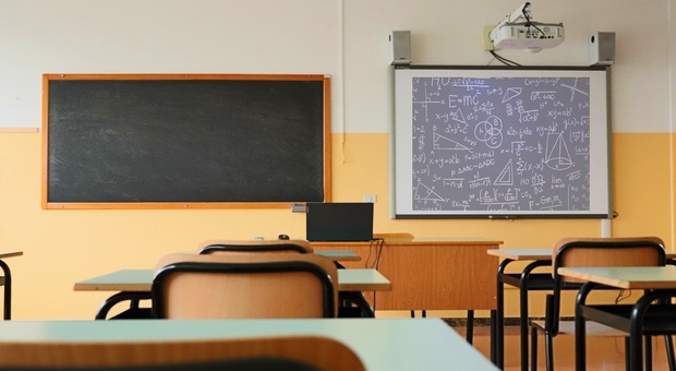 Come cambia la mappa delle scuole in Campania