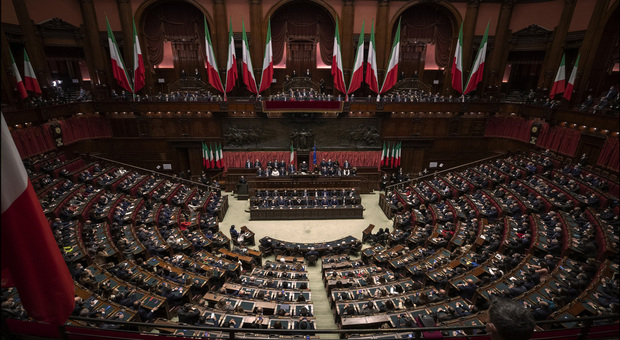 Manovra, via libera della Camera con 197 sì e 129 no: la legge di bilancio passa al Senato Tutte le misure