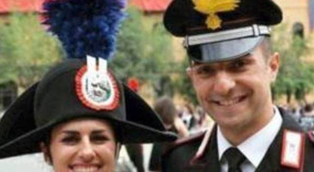 Lacrime al giuramento, la carabiniera Chiara ha commosso tutta l’Italia Renzi: «Sei un simbolo»