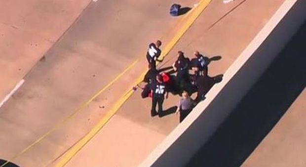Usa, sparatoria all'aeroporto di Oklahoma City: un morto e un ferito