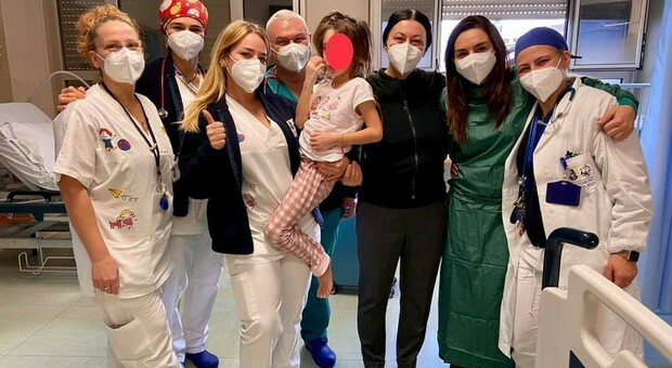 Napoli, 16 bambini in ospedale con la sindrome post Covid: «Malattia ancora misteriosa»